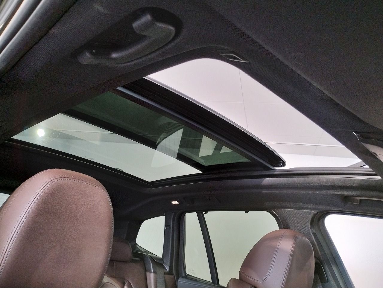 G01 X3 M40d RHD LCI ZA