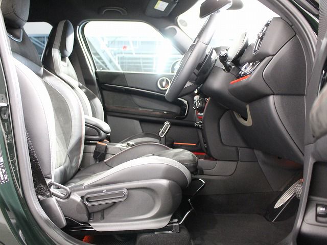 MINI John Cooper Works ALL4 Countryman RHD