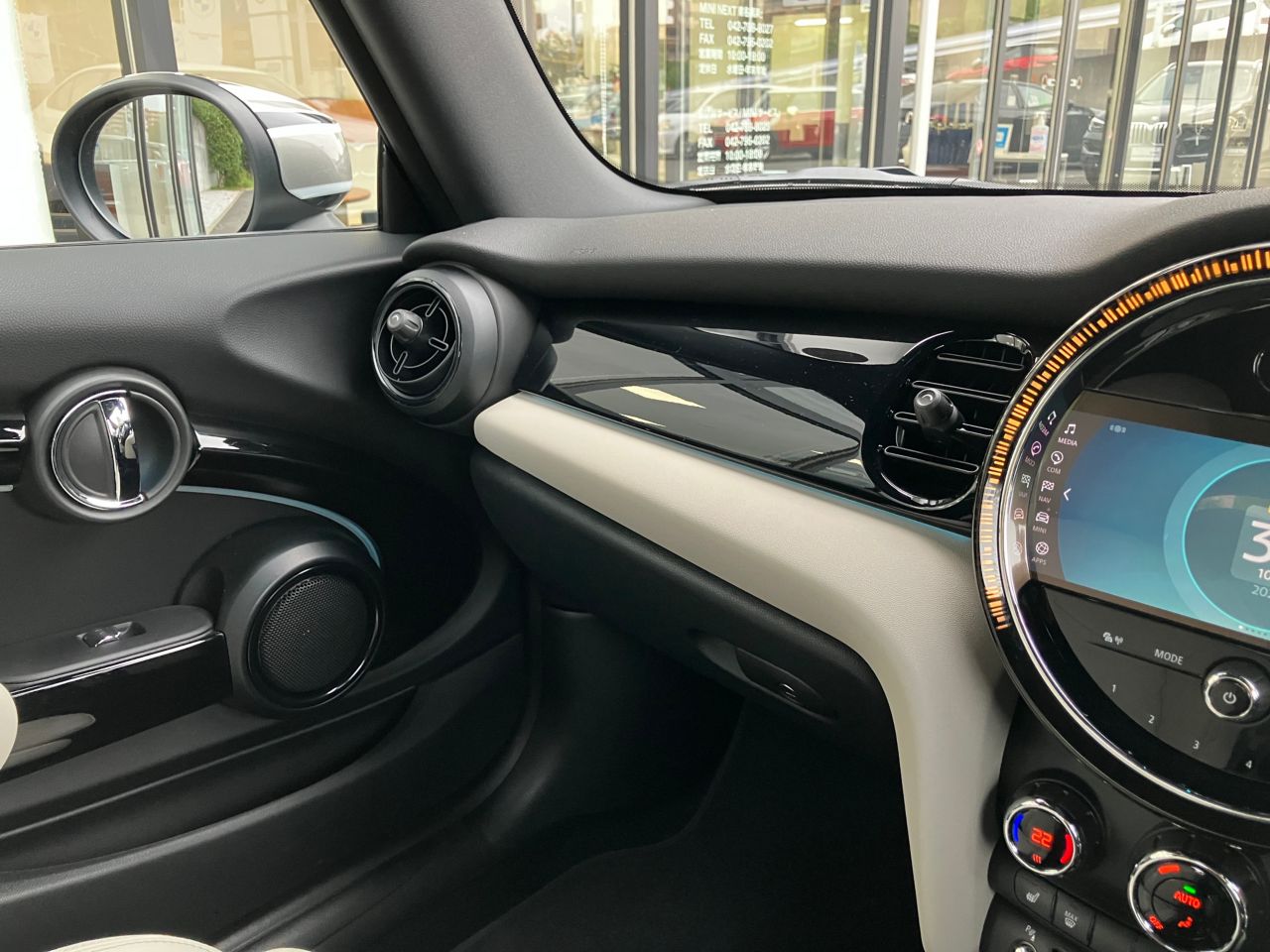 MINI Cooper S Convertible RHD