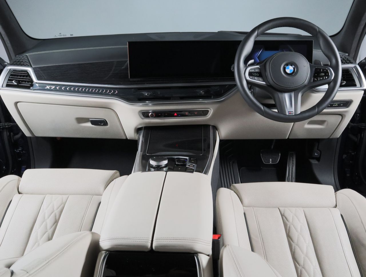 X7 xDrive40d RHD US