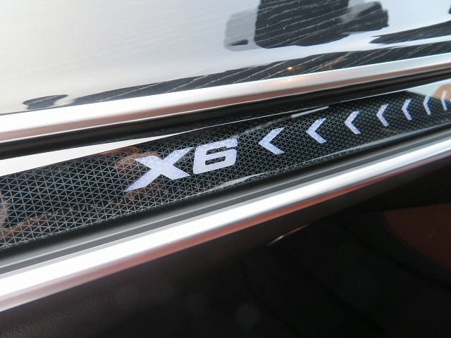 X6 xDrive30d M Sport RHD