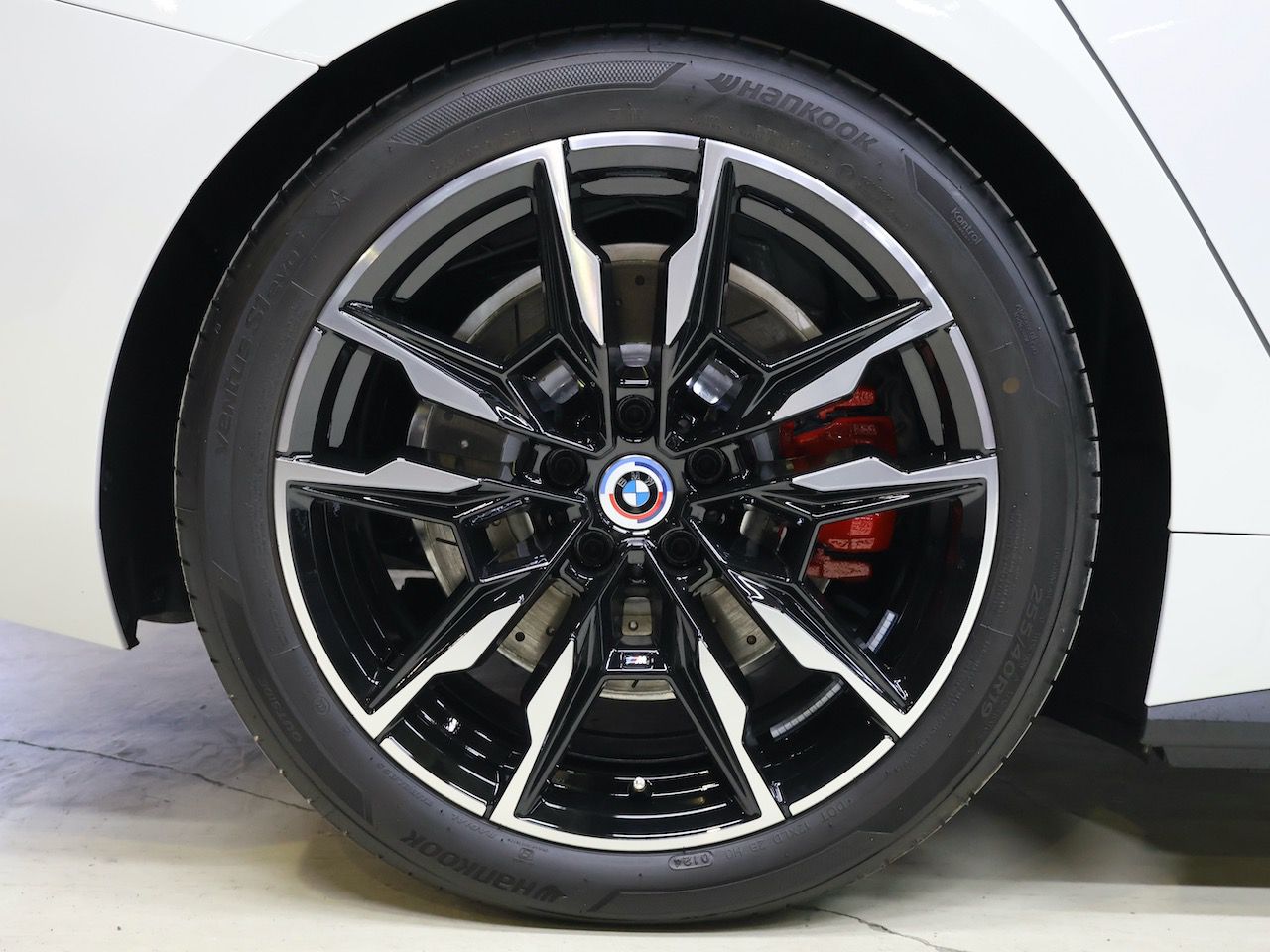G26 i4 M50 RHD