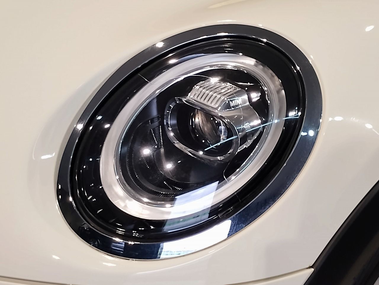 F56 MINI Cooper 3-Door Hatch LCI