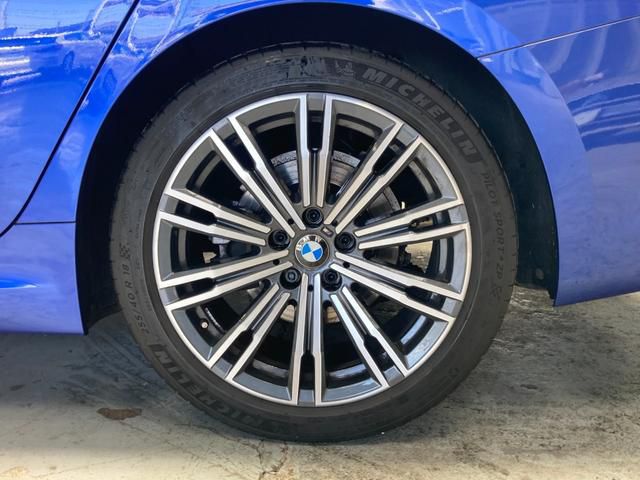 G20 320d xDrive RHD Saloon