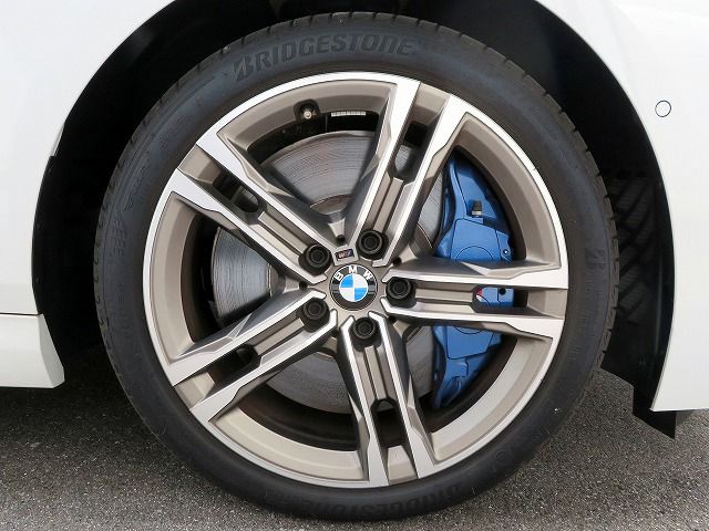 F4* **35i xDrive **** ***** B48 2.0i