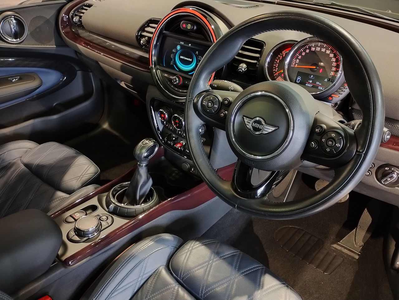 MINI COOPER S CLUBMAN