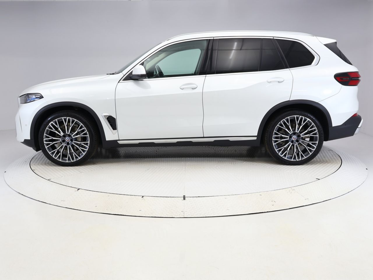 X5 xDrive30d RHD