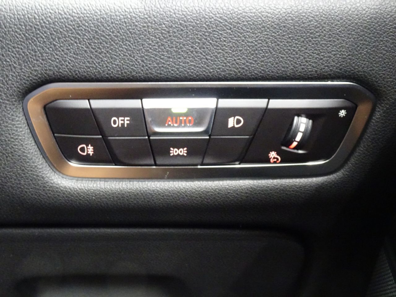 X6 xDrive30d RHD