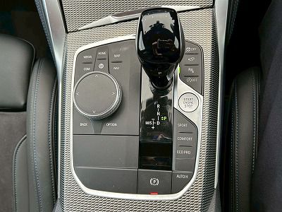 G26 420d xDrive Gran Coupe RHD