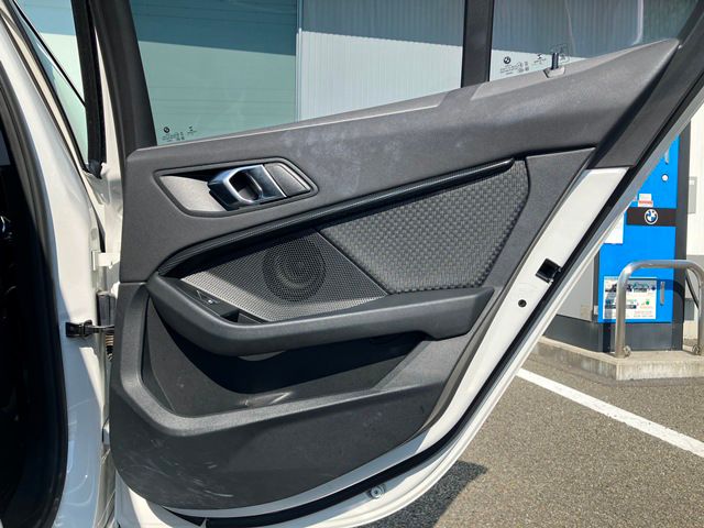 F40 118d Sports Hatch 5-door B47 2.0d