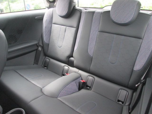 F66 MINI Cooper C 3Dr