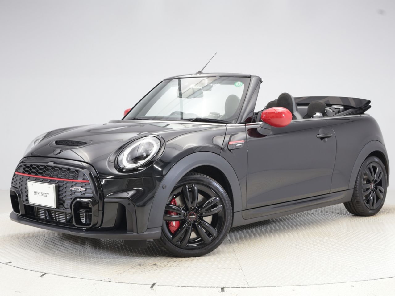 THE JOHN COOPER WORKS CONVERTIBLE.