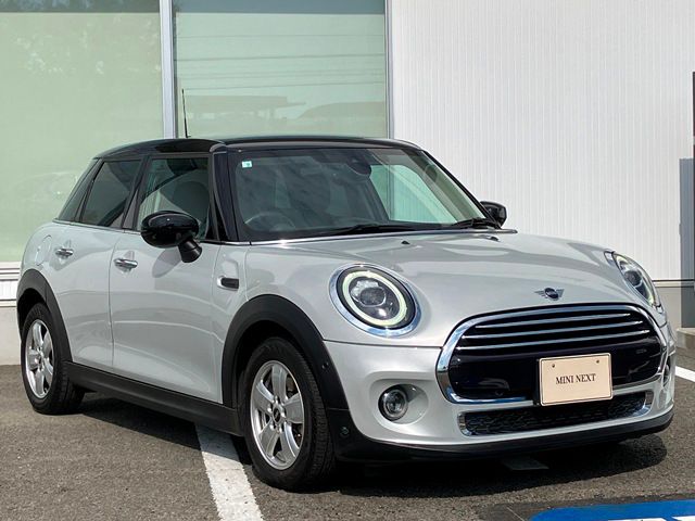 F55 MINI Cooper 5-Door Hatch LCI