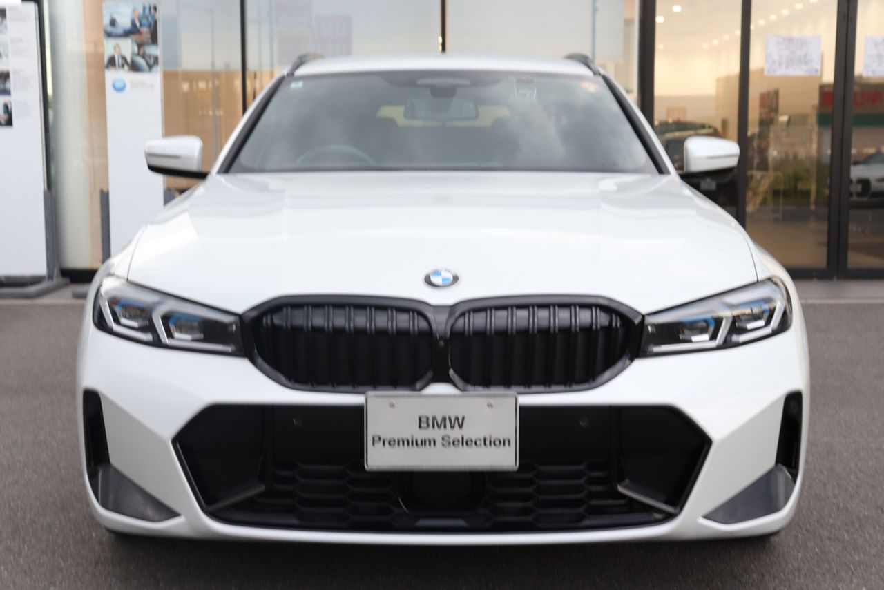 G21 320i Touring LCI RHD