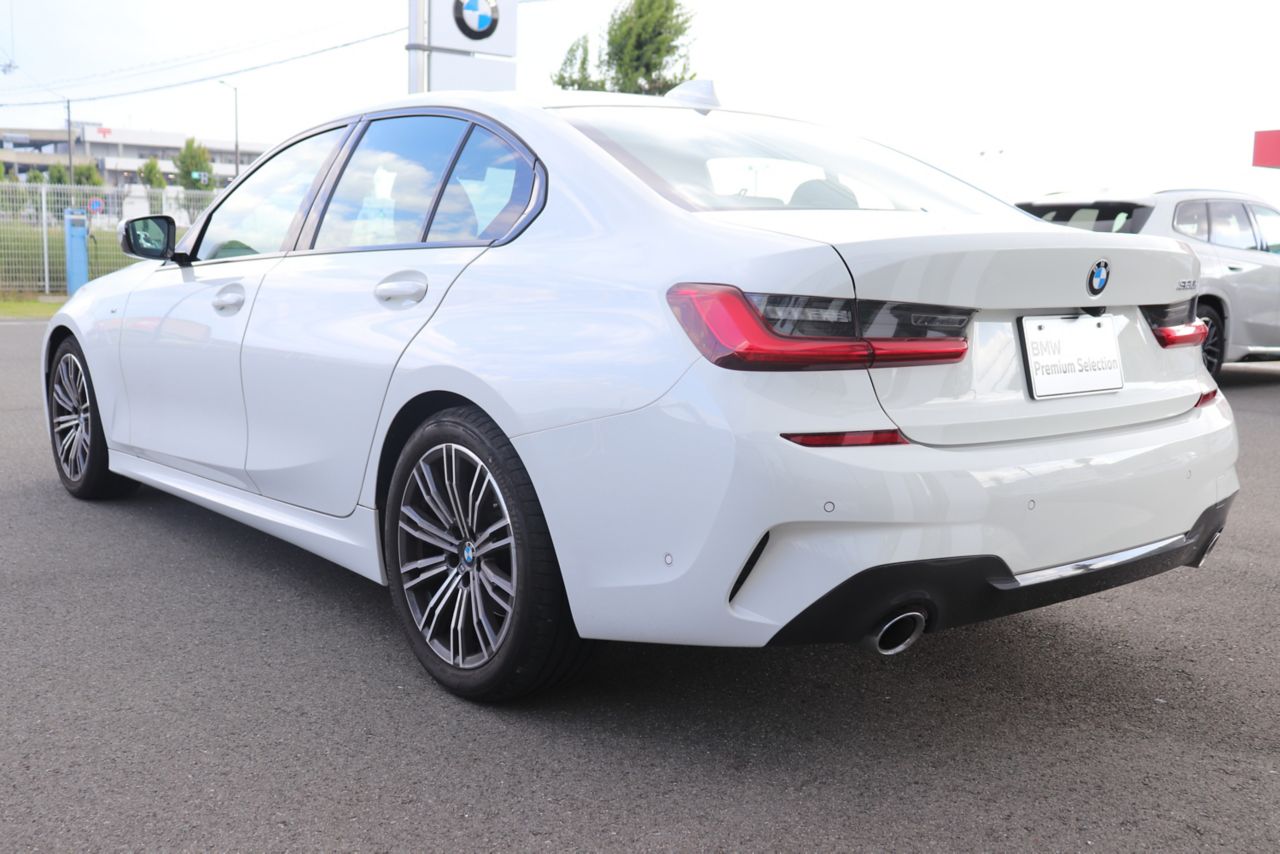 G20 320i Saloon RHD MX