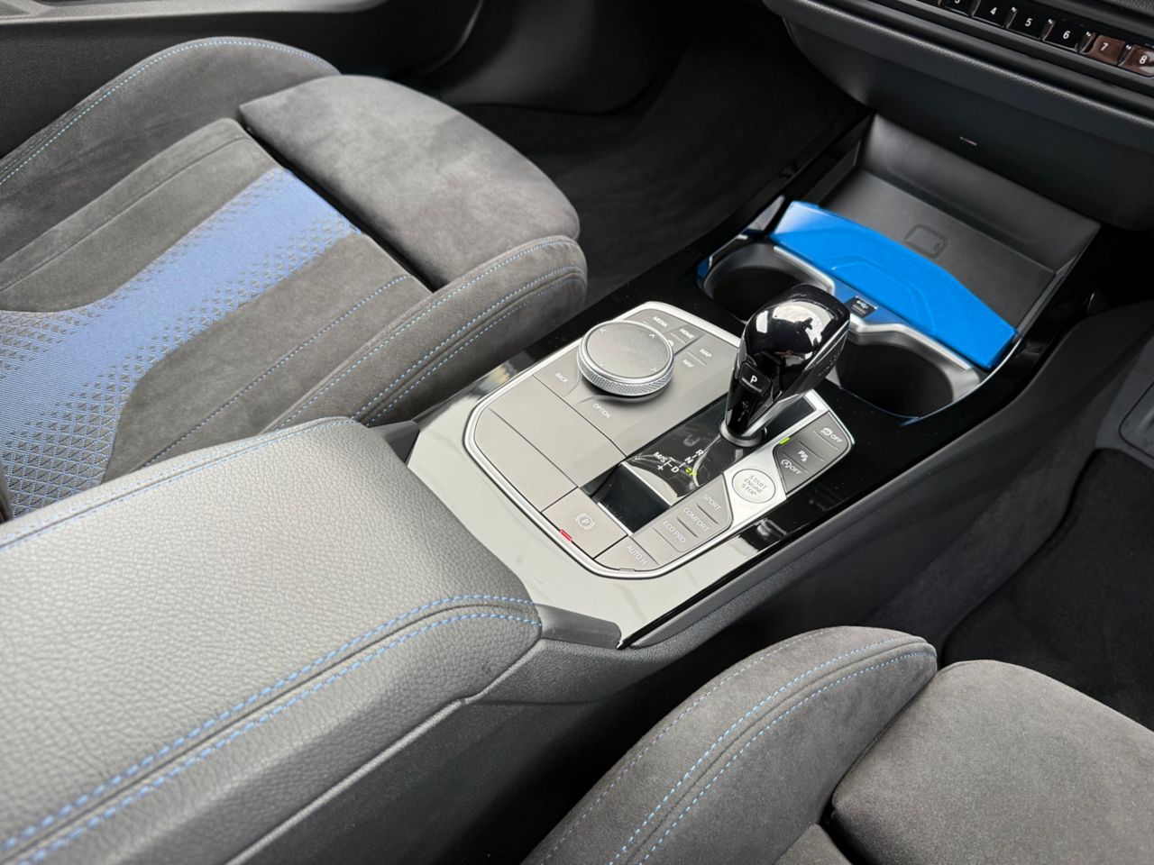 F40 M135i xDrive Sports Hatch 5-door B48 2.0i