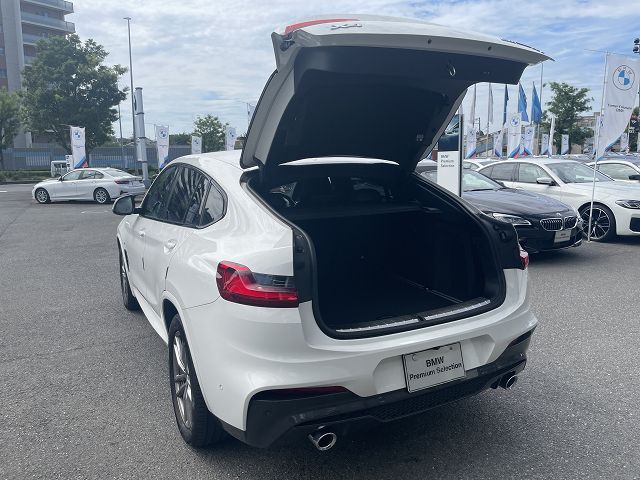 X4 xDrive20d RHD