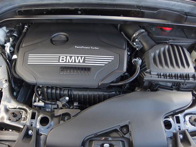 X1 sDrive18i RHD