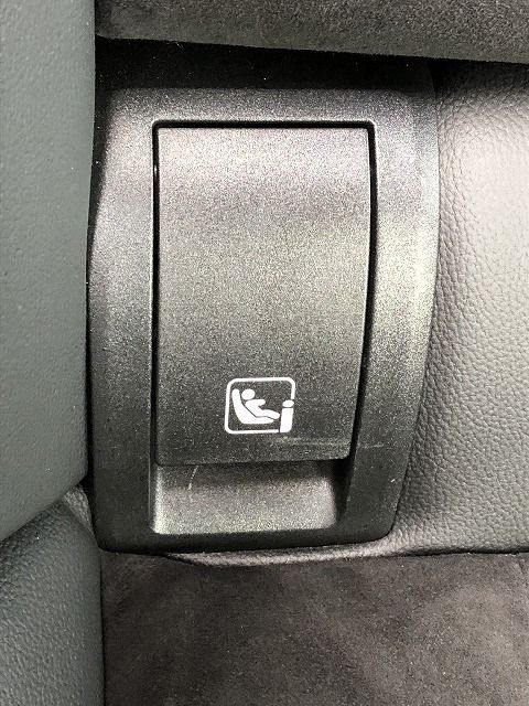 G21 320i RHD