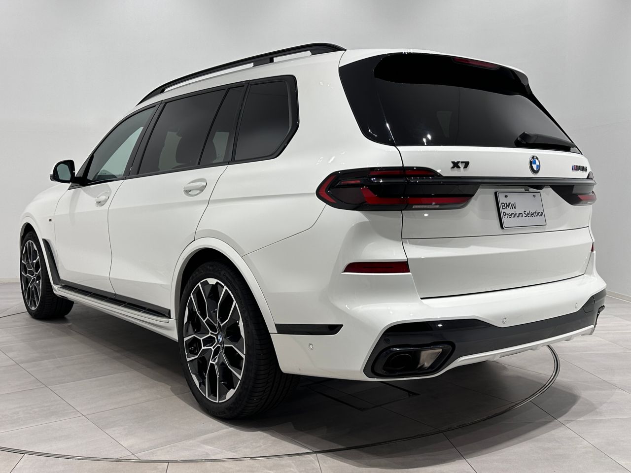 X7 xDrive40d RHD US