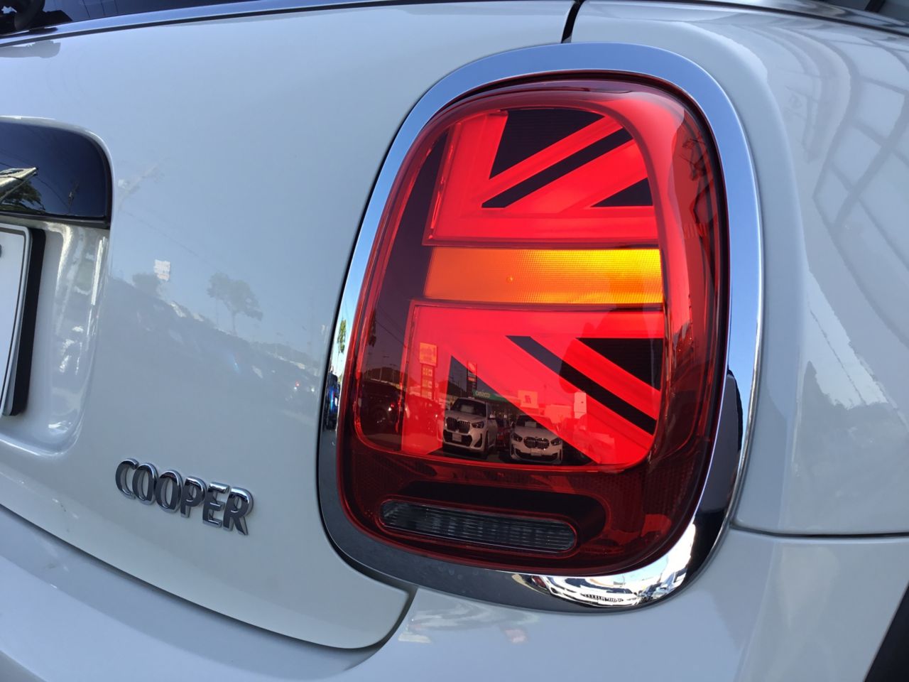 MINI Cooper F56 RHD