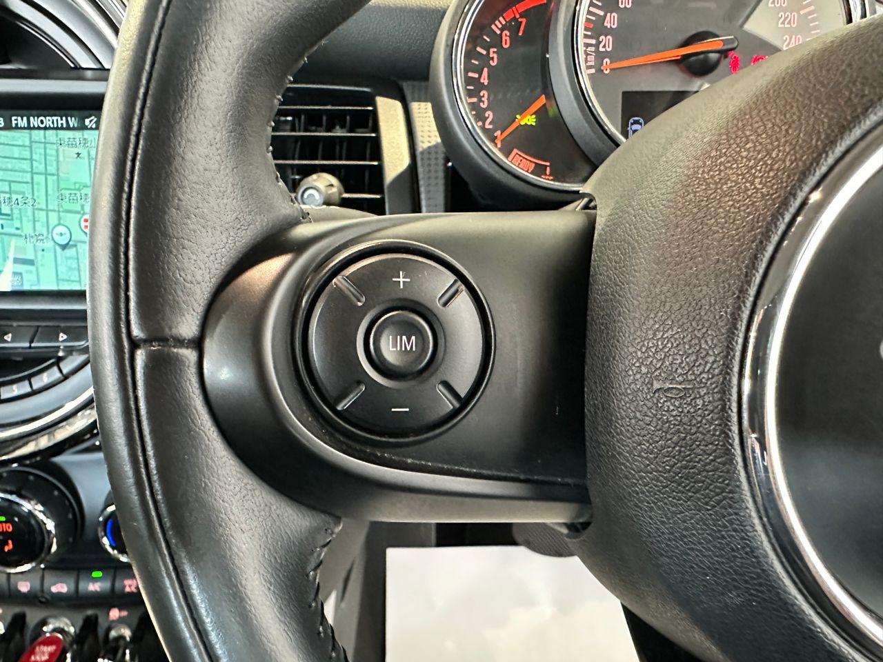 F55 MINI Cooper 5-Door Hatch LCI