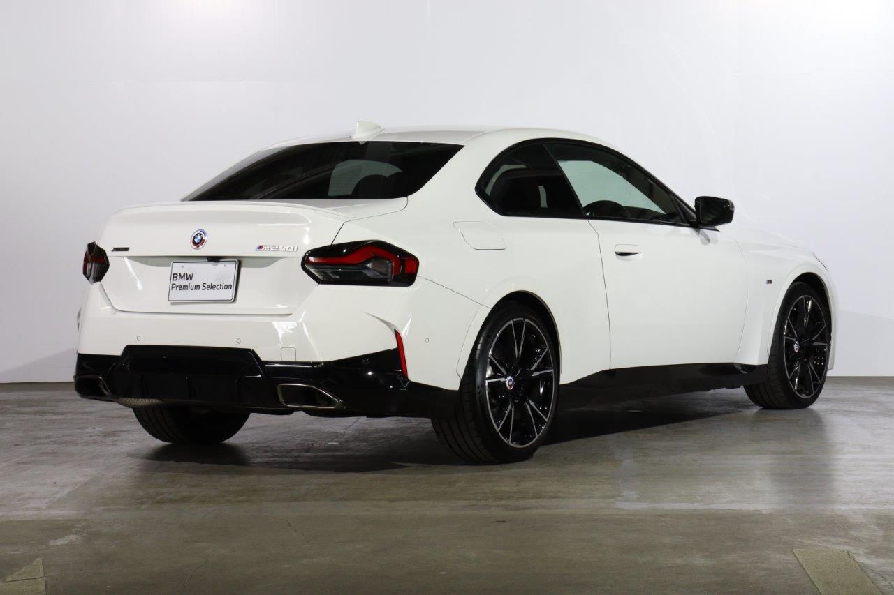 M240i xDrive Coupé RHD