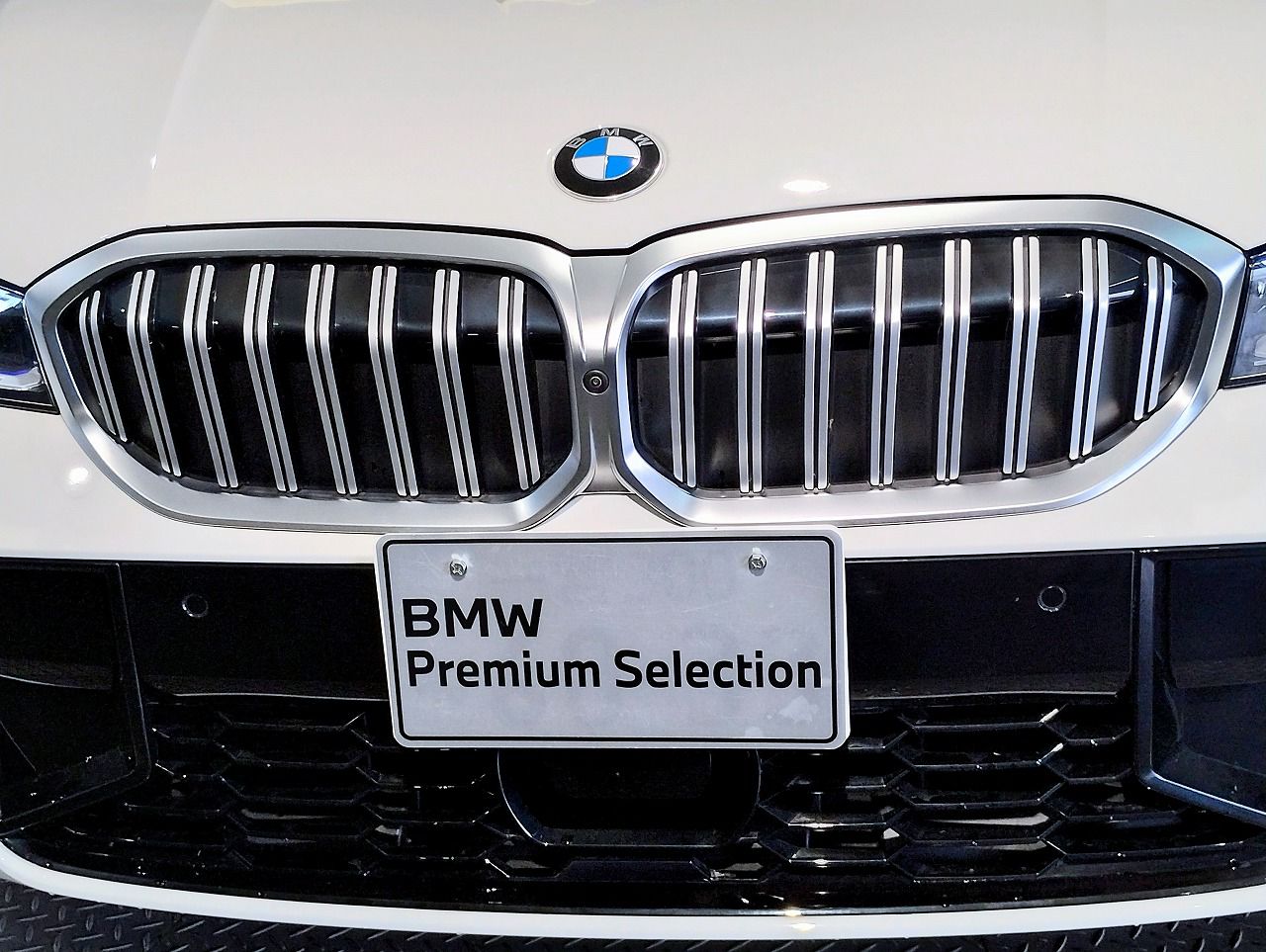 318i Touring RHD