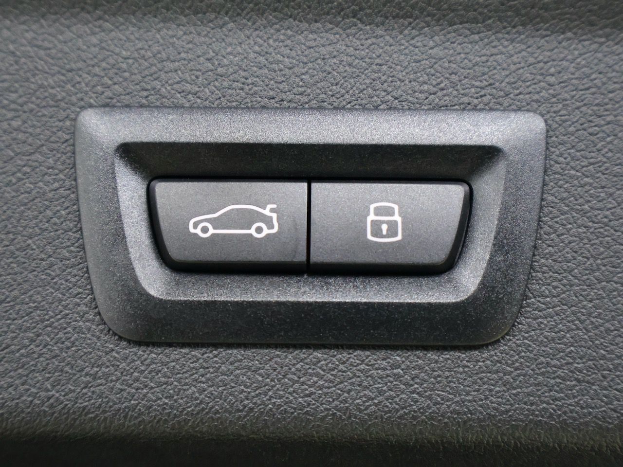 F40 M135i xDrive Sports Hatch 5-door B48 2.0i