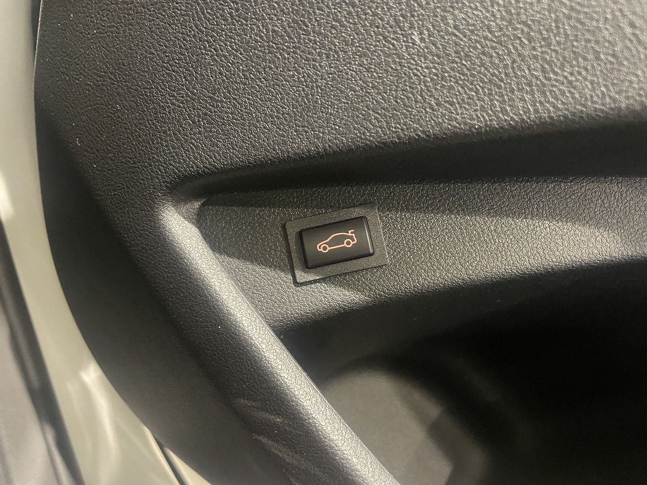 G42 220i Coupe