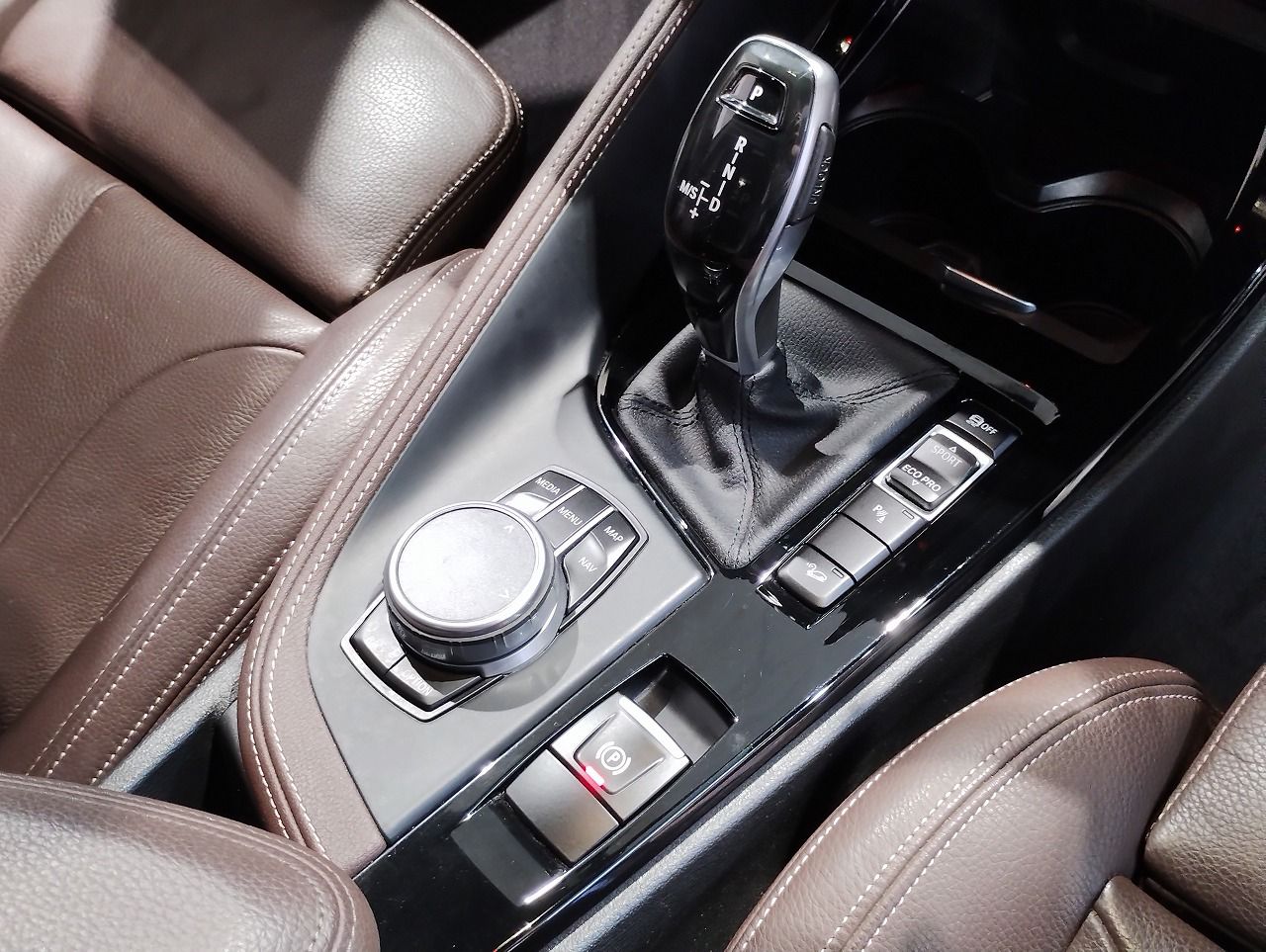 F39 X2 xDrive20i B48 2.0i SAC