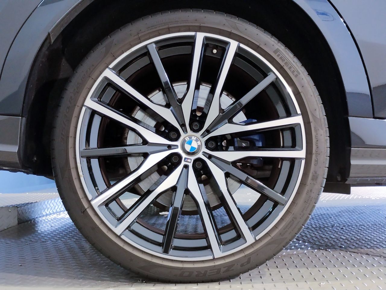 X* xDrive30d RHD