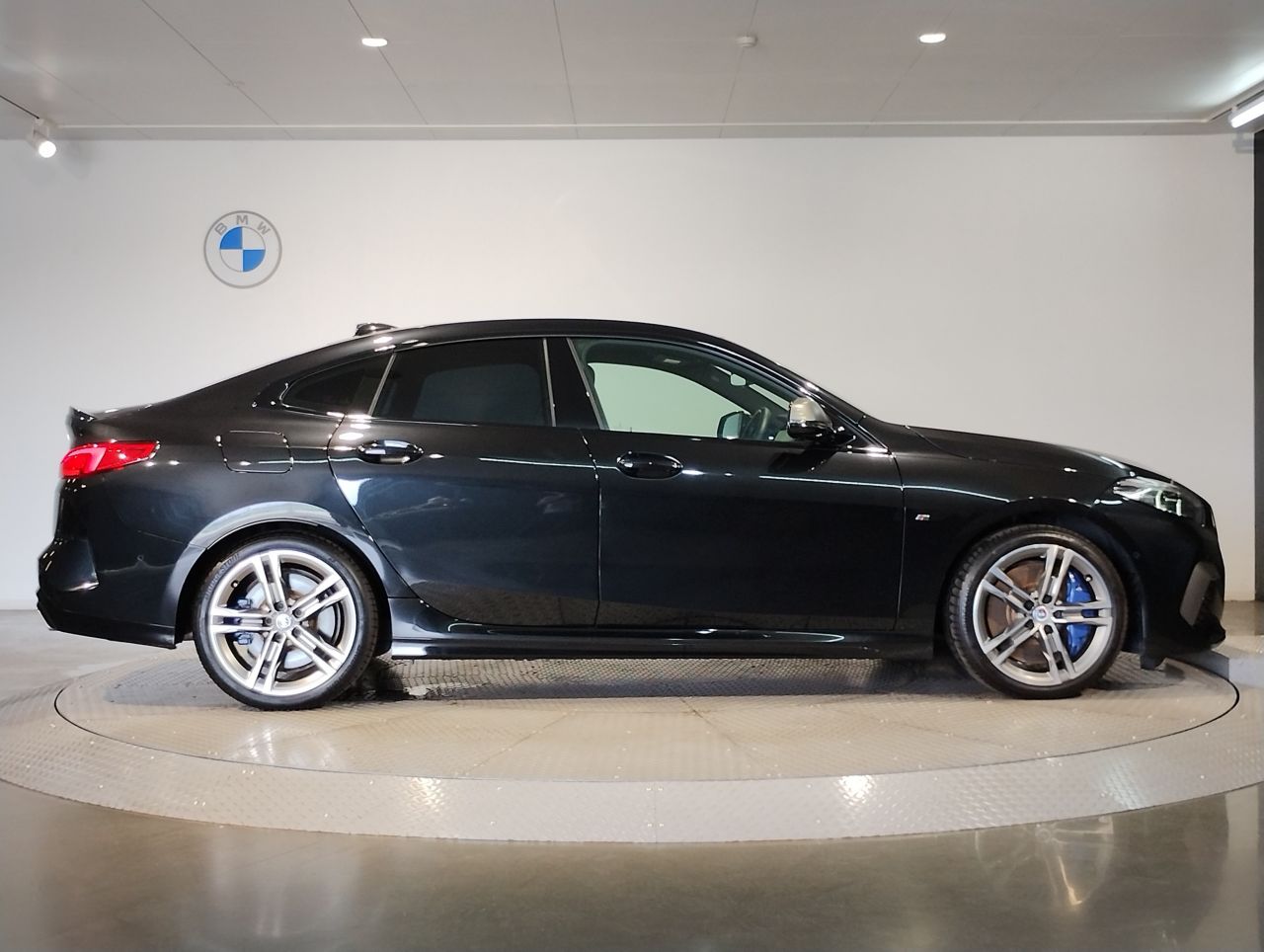 F4* **35i xDrive **** ***** B48 2.0i