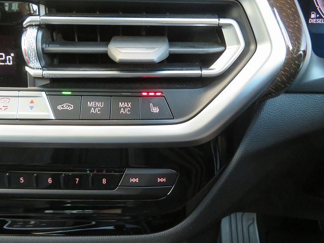 G01 X3 xDrive20d RHD ZA LCI