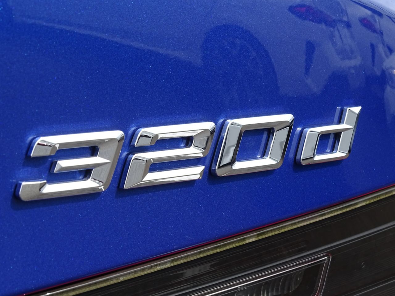 G20 320d xDrive RHD Saloon