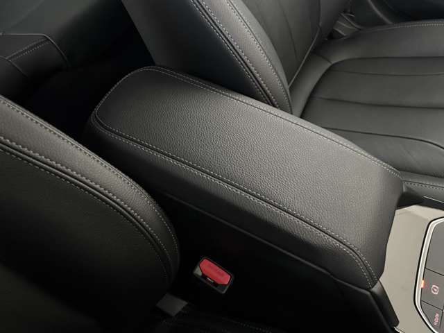F40 118d Sports Hatch 5-door B47 2.0d