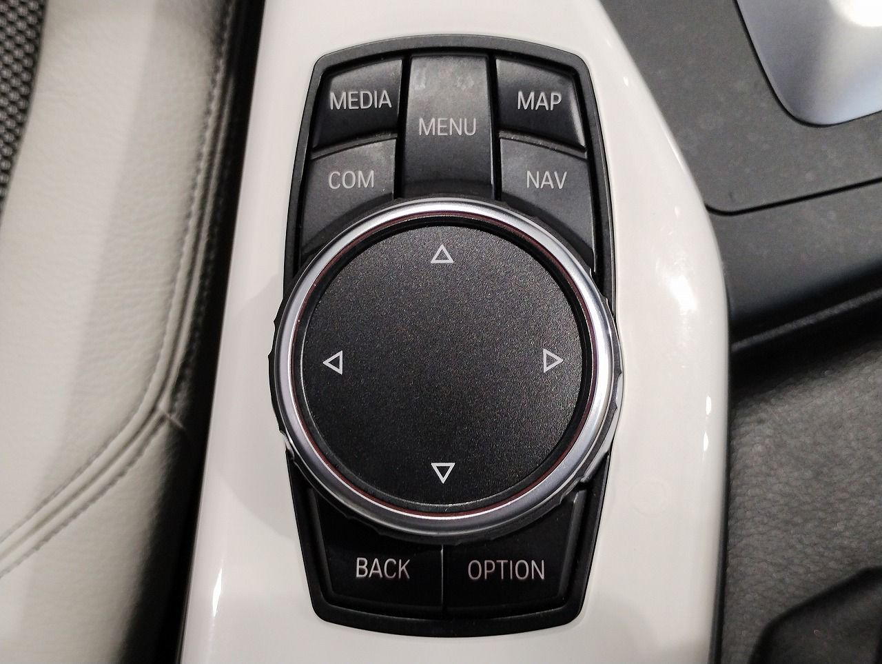 118 5DOOR RHD