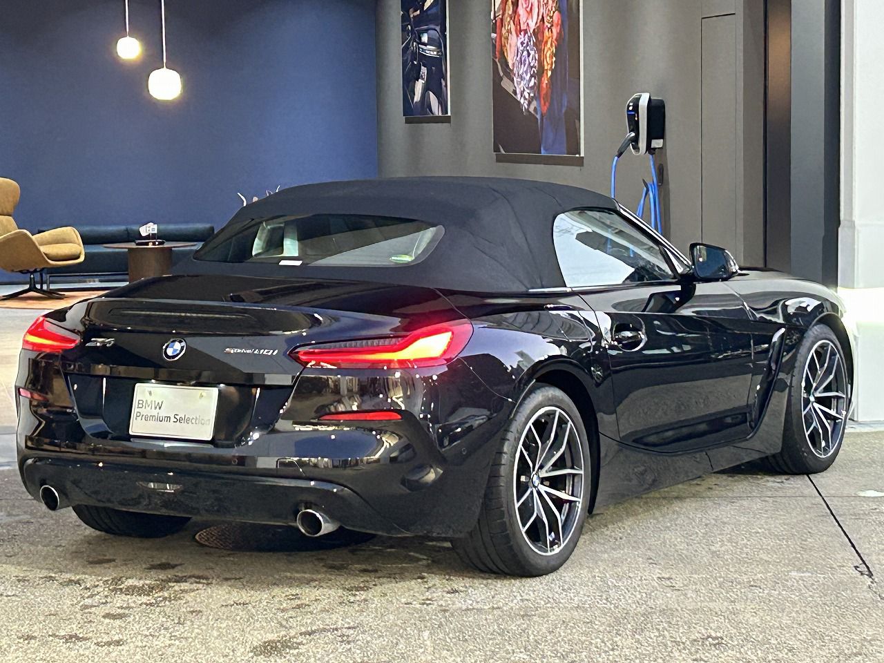 G29 z4 sDrive20i RHD