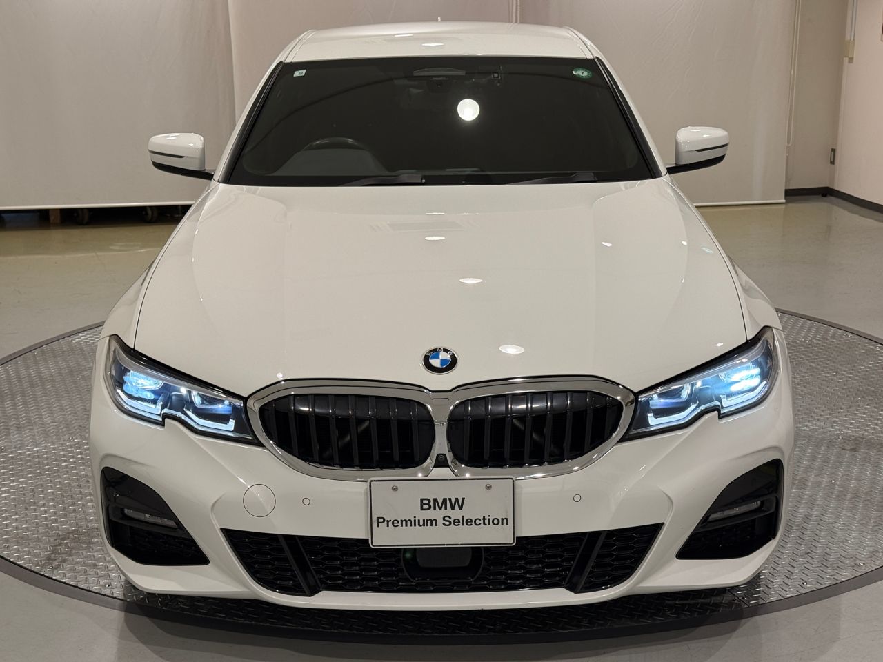 G20 320i Saloon RHD MX