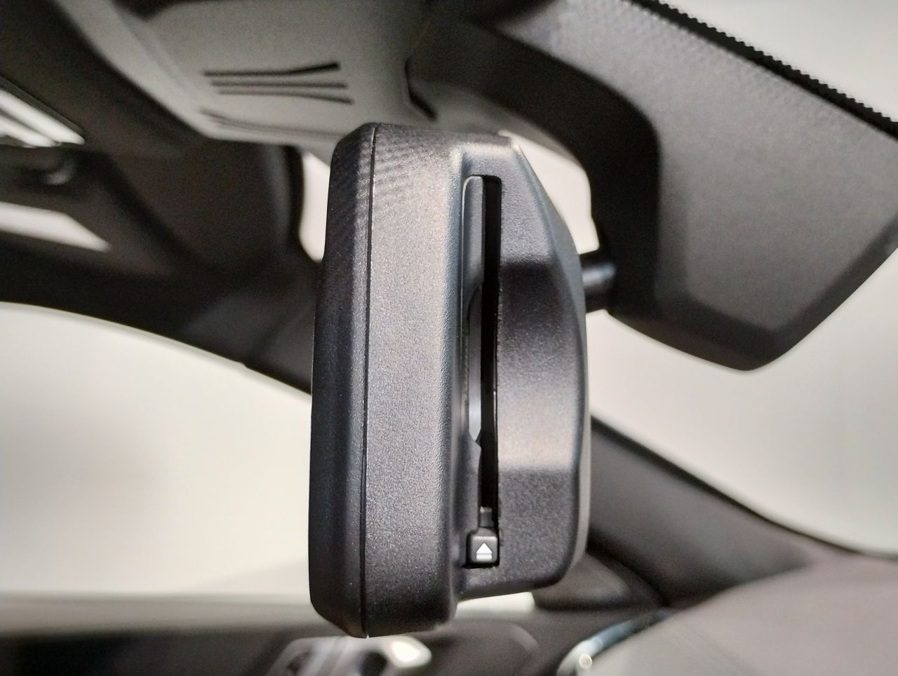 X* M50i RHD