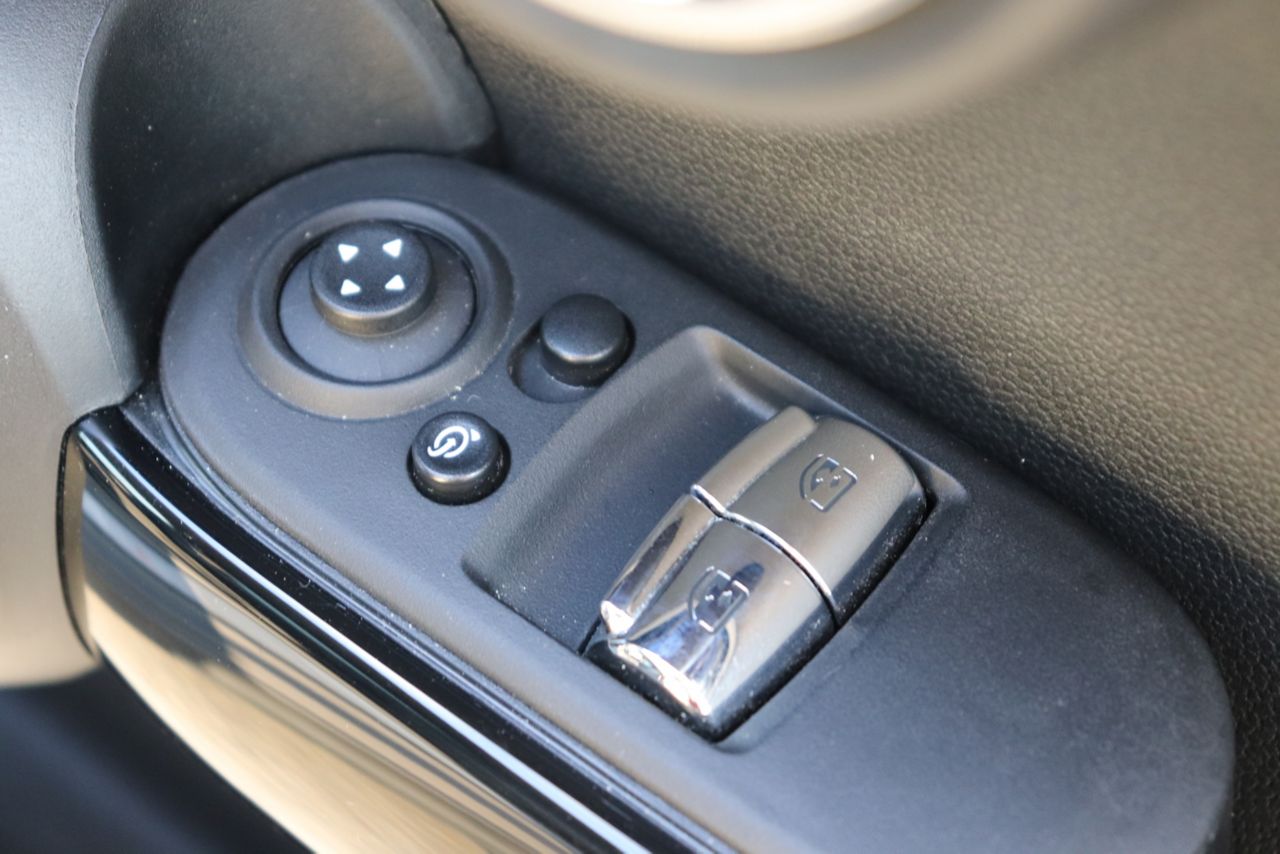 Cooper S 3 doors RHD