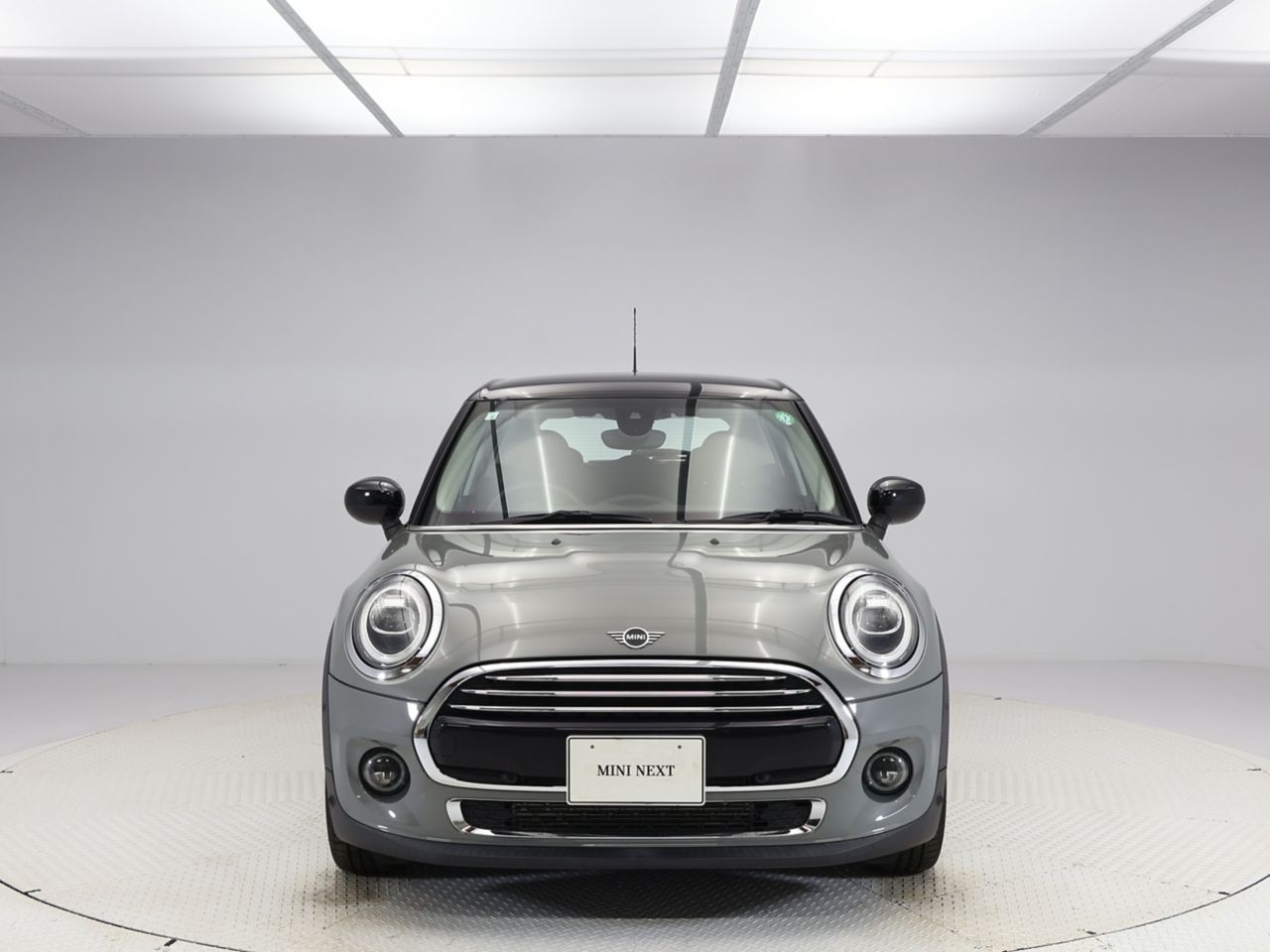 F55 COOPER D (AT)