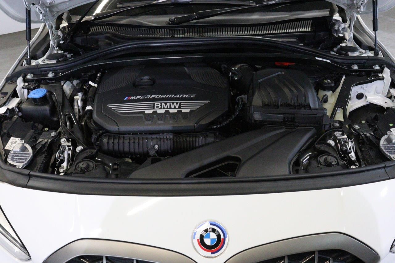 F40 M135i xDrive Sports Hatch 5-door B48 2.0i