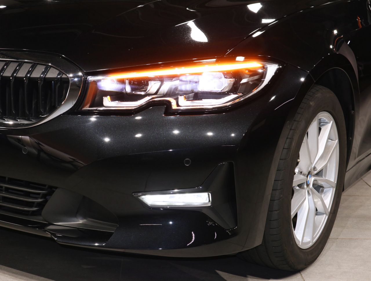 318i Berline RHD