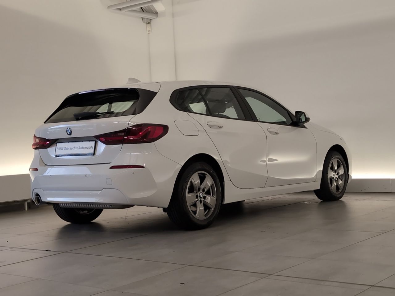 BMW 118