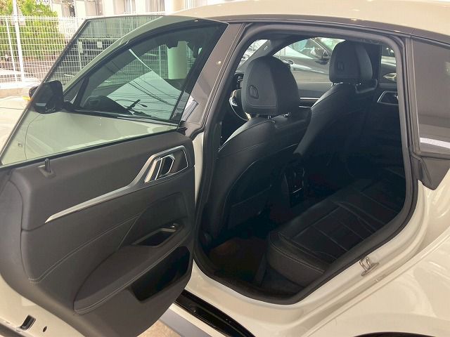 G26 420d xDrive Gran Coupe RHD