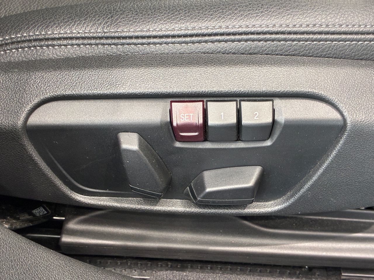 F40 118d Sports Hatch 5-door B47 2.0d