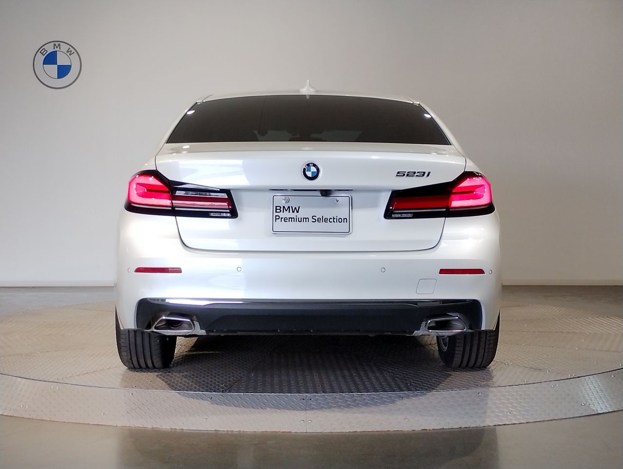 520i Sedan RHD