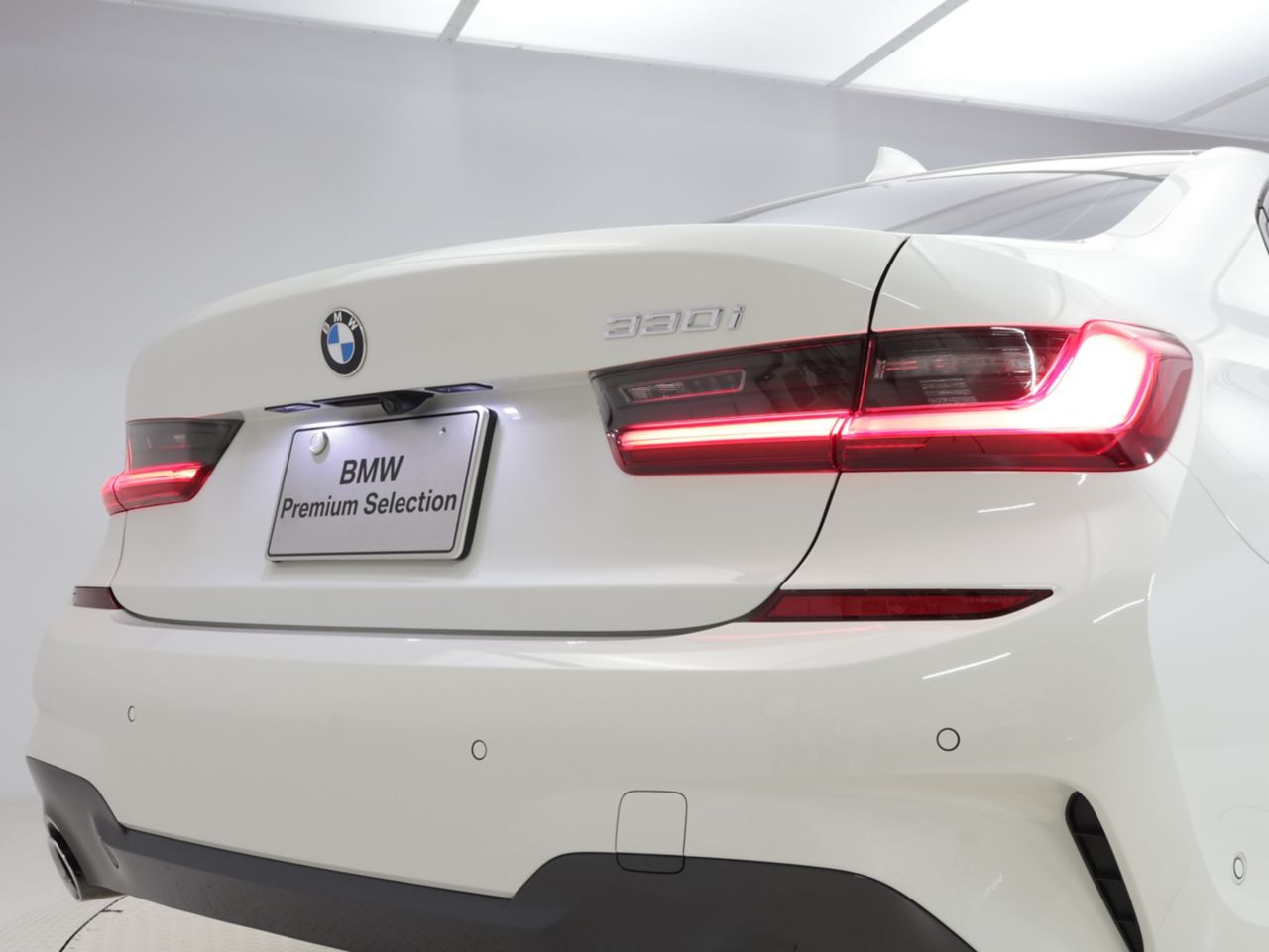 G20 330i Saloon RHD MX