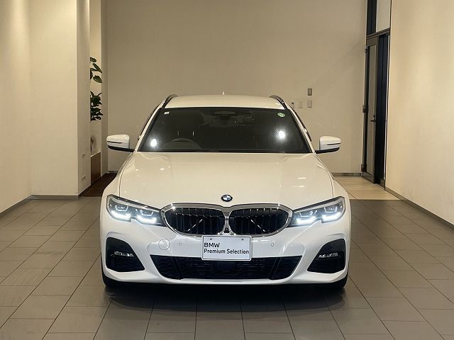 G21 320i RHD